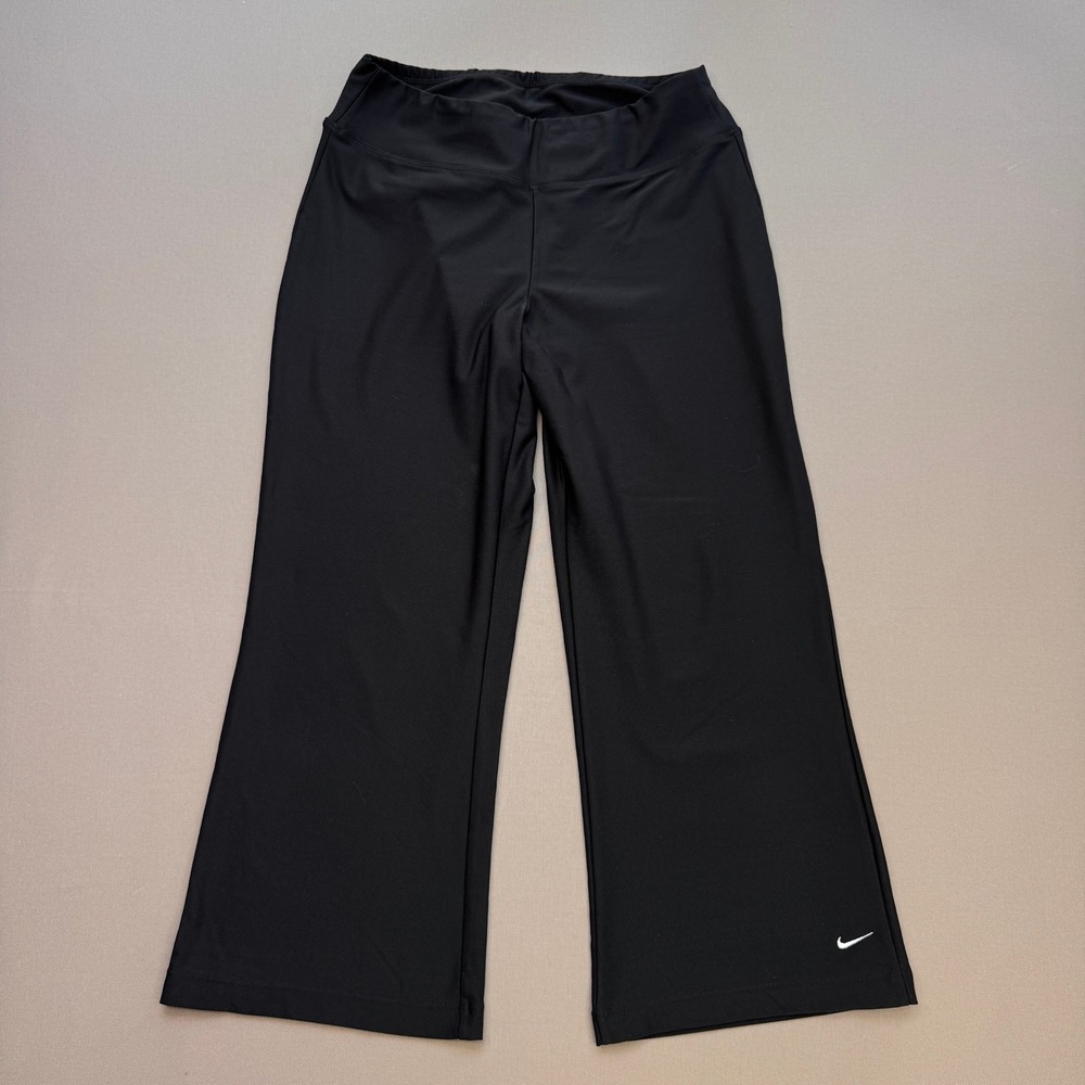 Nike Dri-FIT Black Wide Leg Crop Pants Womens XS RN56323 Activewear Capri